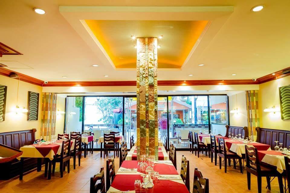 Avenue Beach Hotel Jomtien Beach Buitenkant foto